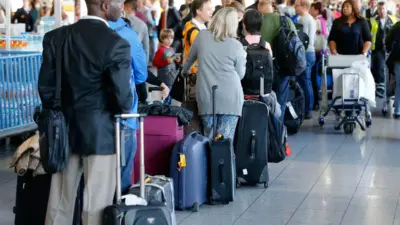 Understanding Airport Queues and How to Navigate Them