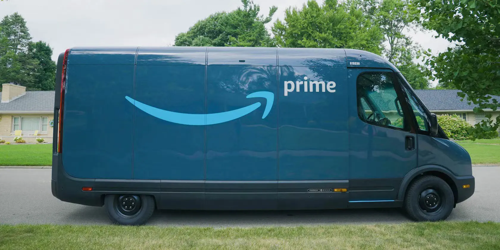 Amazon Van Discovered in the Sea: An Unusual Incident