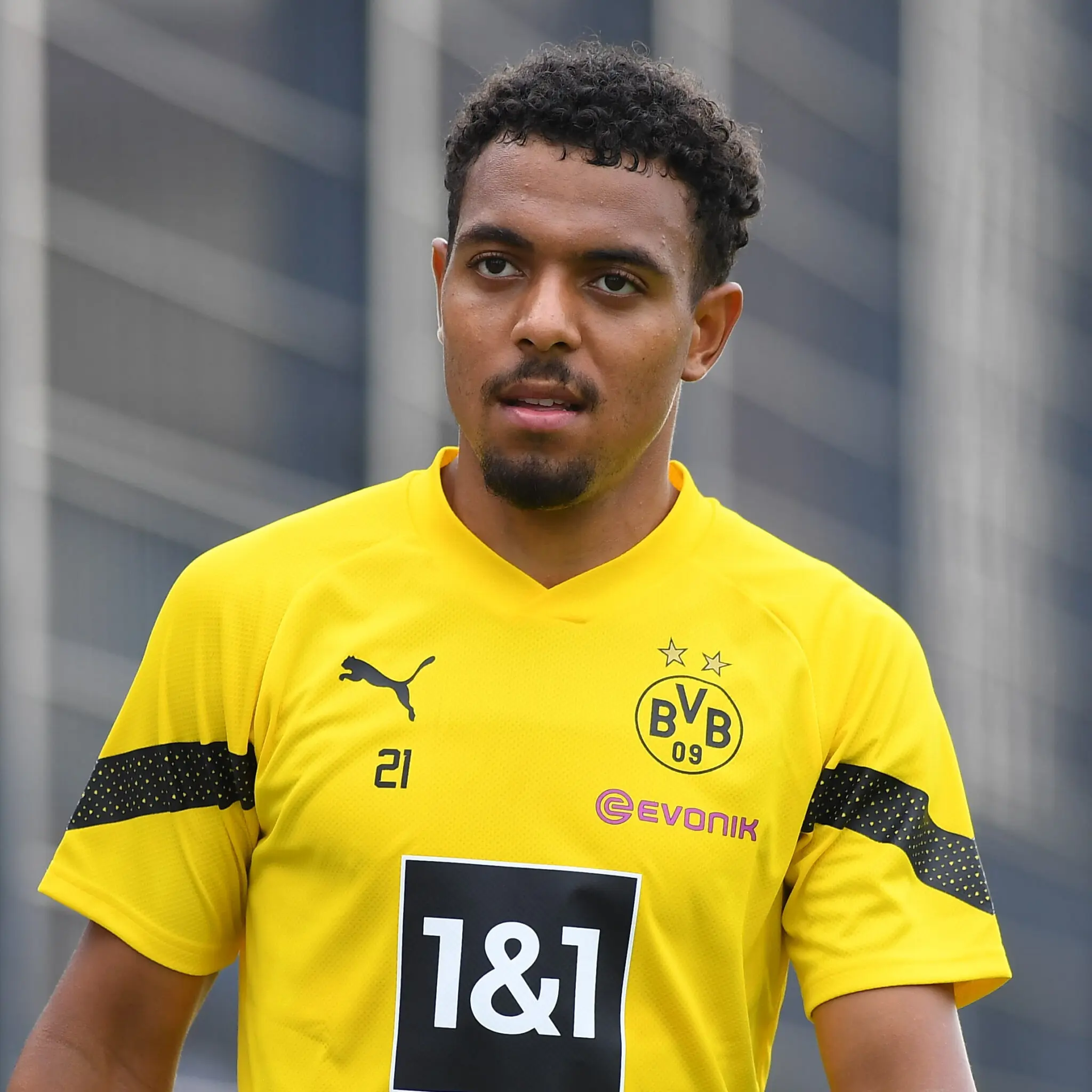 Donyell Malen: A New Force in Professional Football