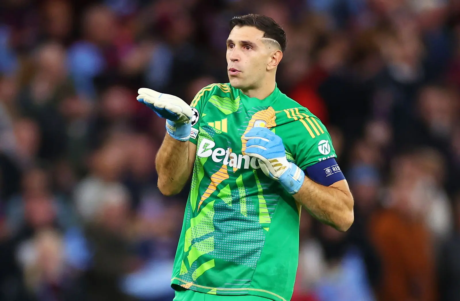 Emiliano Martínez: A Key Figure in Argentina’s World Cup Triumph