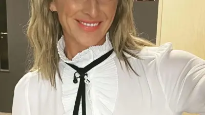 The Journey of Gabby Logan: A Prominent Sports Presenter