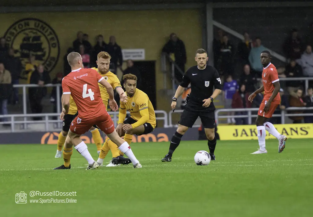 Grimsby Town vs Wolves: A Thrilling Encounter in the Cup