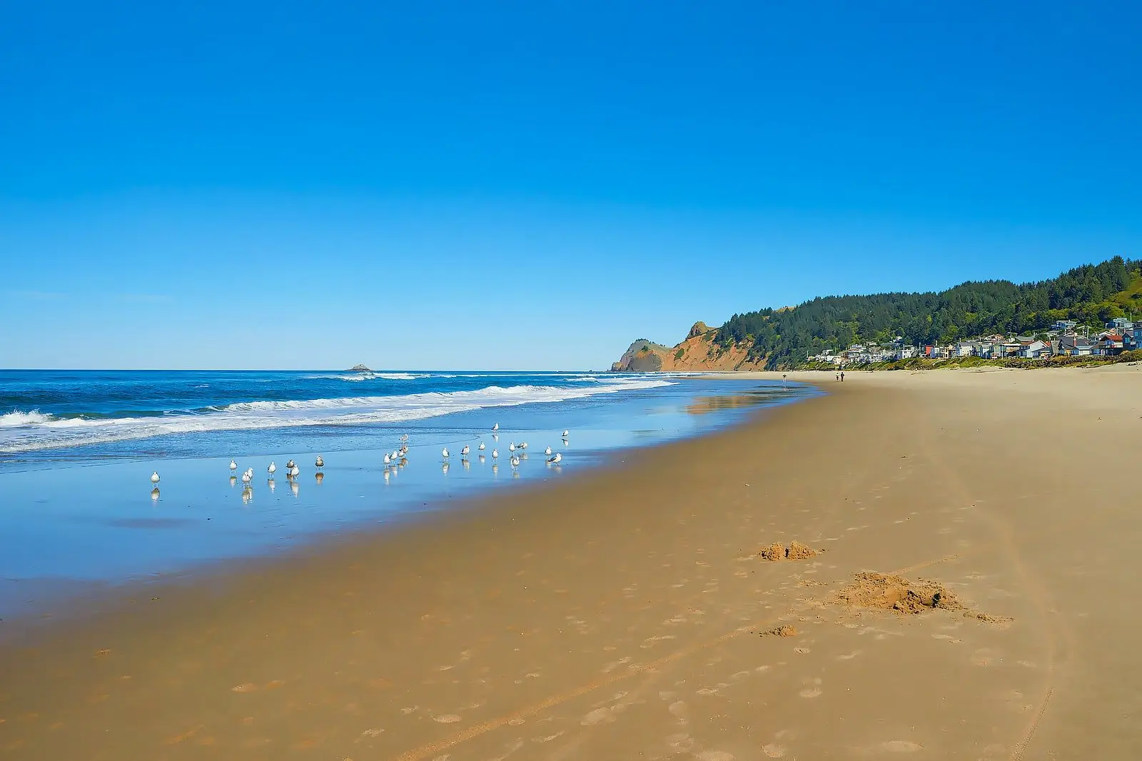 Discovering Lincoln City: A Blend of History and Modernity
