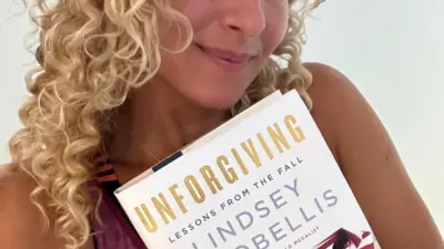 The Inspiring Journey of Lindsey Jacobellis in Snowboarding