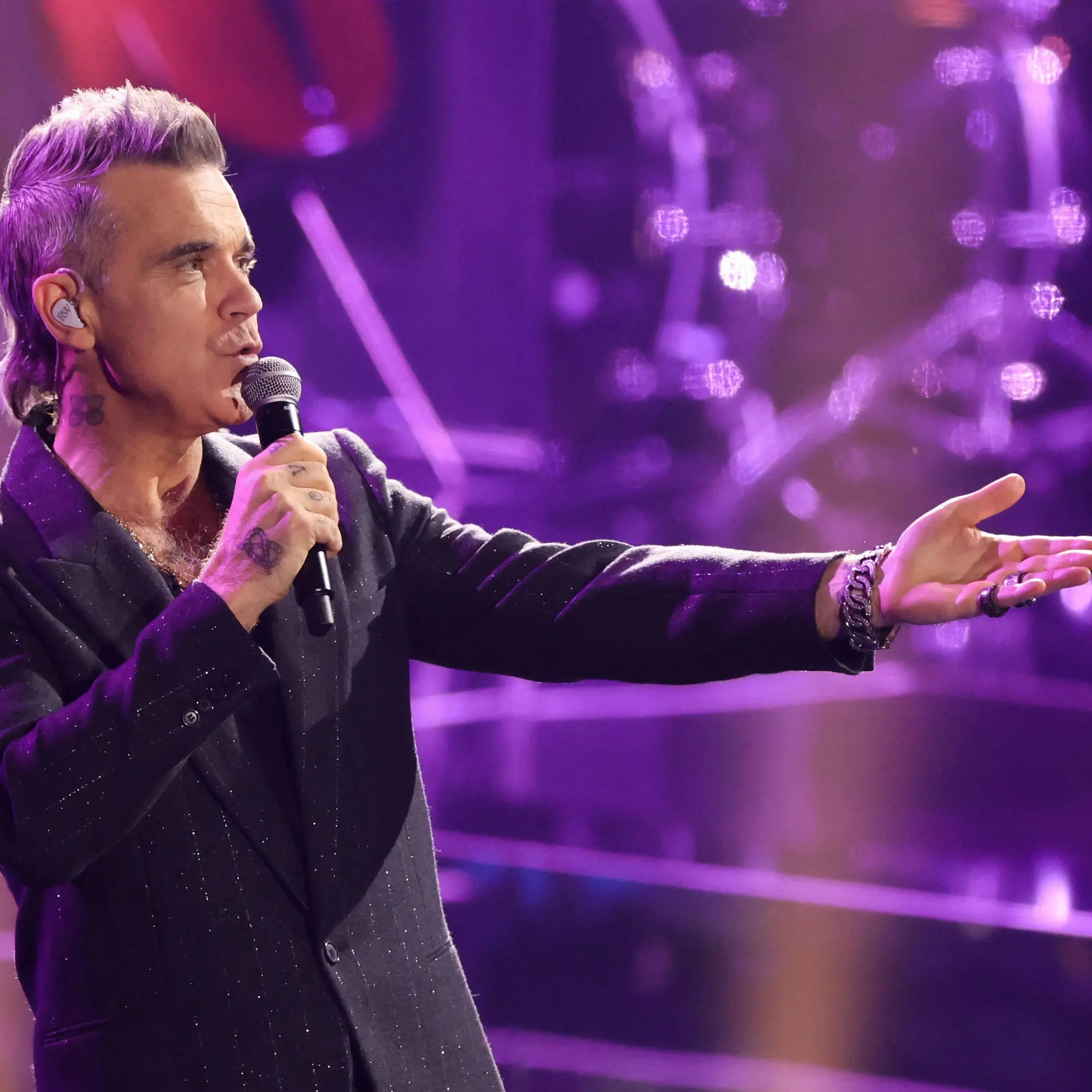 Robbie Williams: A Journey Through His Musical Evolution
