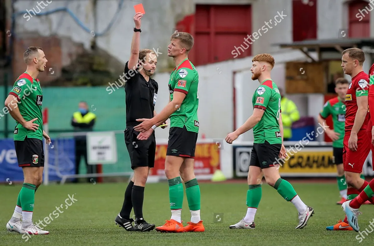 glentoran f.c. vs cliftonville — GB news