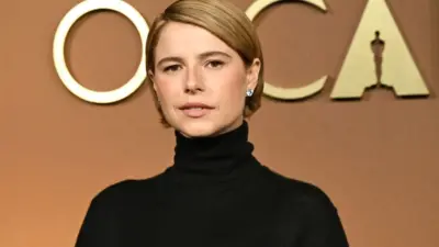 jessie buckley — GB news