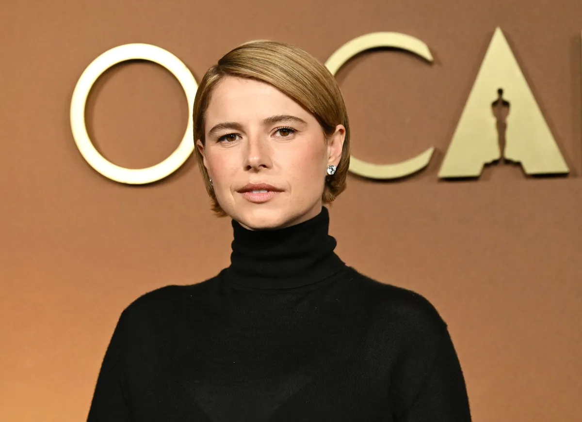 jessie buckley — GB news