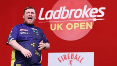raymond van barneveld — GB news