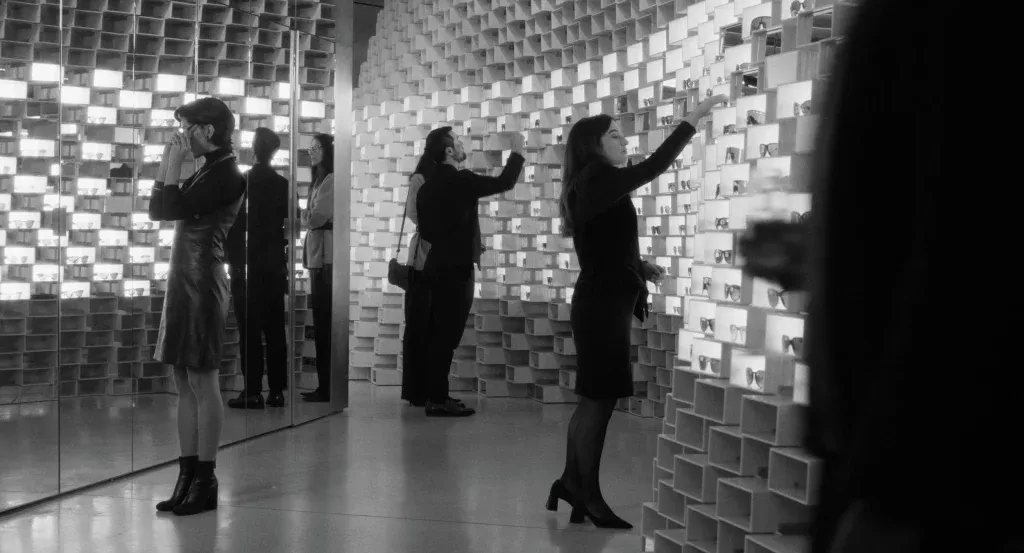 two people exchanging saliva — GB news