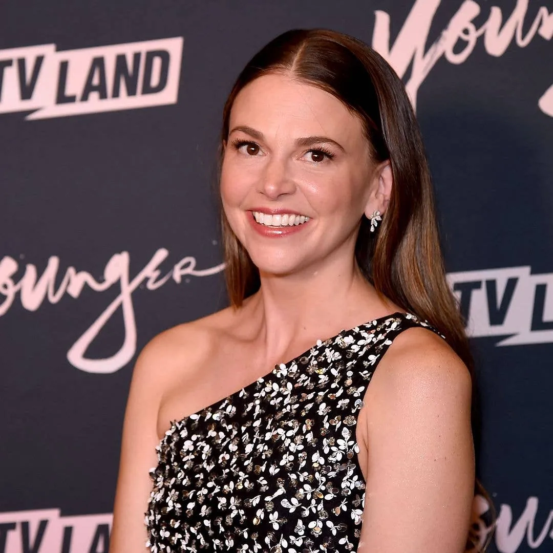 sutton foster — GB news