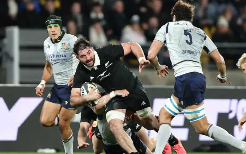 All Blacks great Ma’a Nonu performs solo haka against New Zealand in South Africa tour match