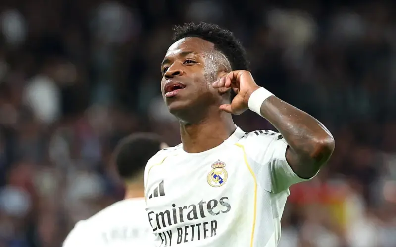 Bradley Barcola transfer news: Arsenal could hijack Liverpool's move for PSG winger - Paper Talk